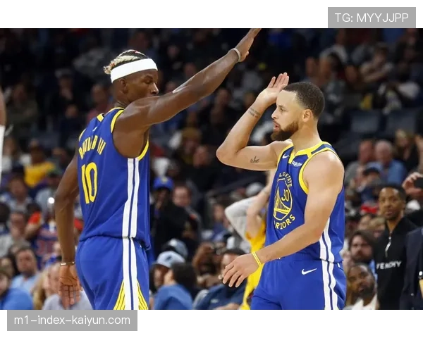 库里牵制力助穆迪单节12分 勇士团队篮球击败灰熊 库里牵制力助穆迪单节12分 勇士团队篮球击败灰熊